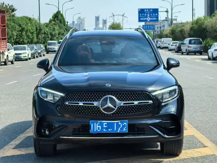 Mercedes-Benz GLC 2024 Model GLC 300 L 4MATIC Dynamic Model 5 seat