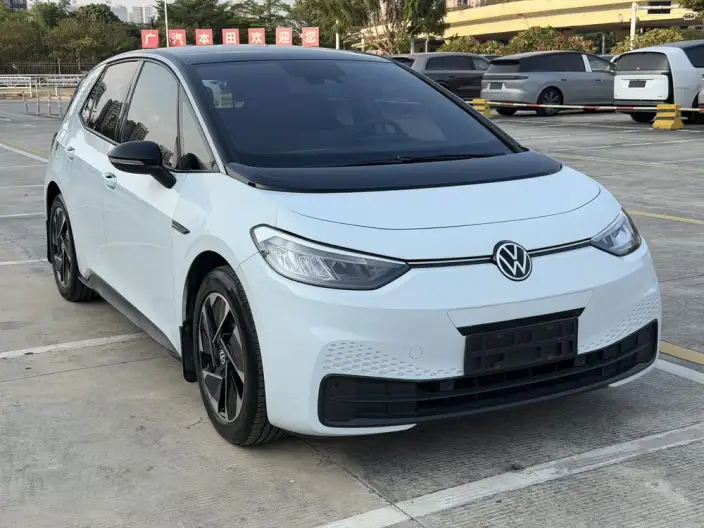 Volkswagen ID.3 2023 Model L Class Model Pure Smart Edition