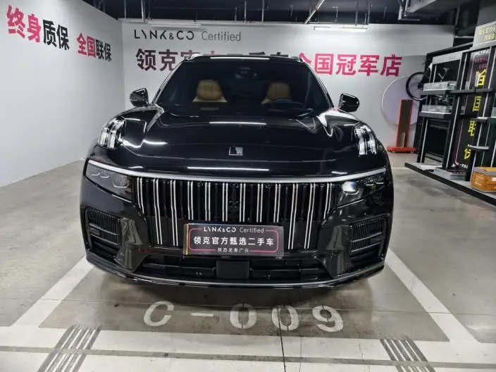 Lynk & Co 09 2024 Model 2.0T 4WD Sports Edition