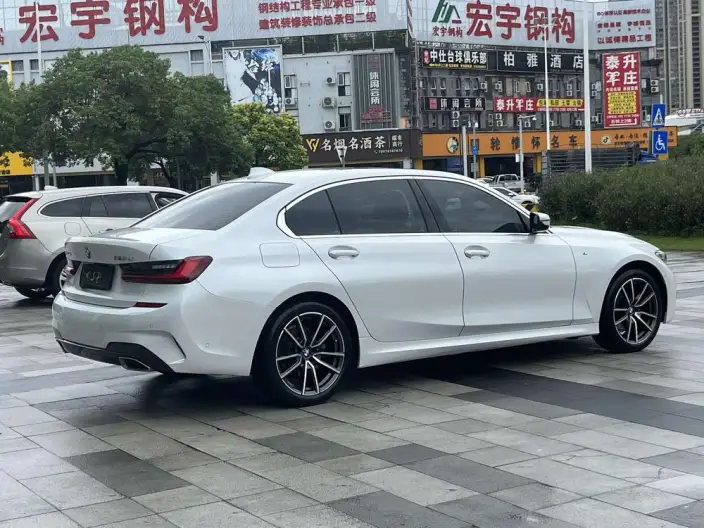 BMW 3 Series 2022 Model 325Li M Sports Set – фото 7