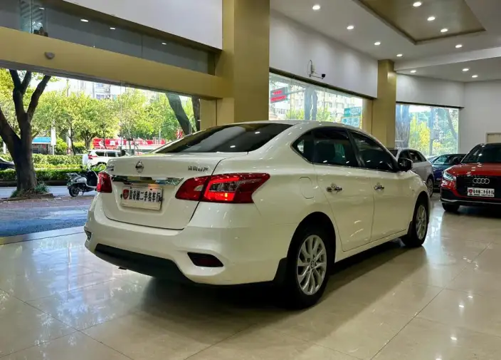 Nissan Sylphy 2022 Model Classic 1.6 XL CVT Deluxe Edition – фото 7