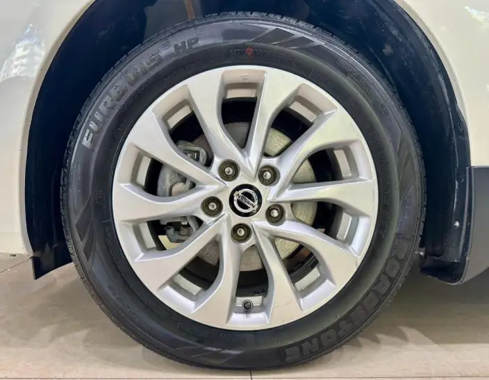 Nissan Sylphy 2022 Model Classic 1.6 XL CVT Deluxe Edition – фото 8