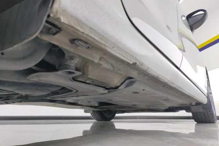 Volkswagen Golf 2023 Model 280TSI DSG Pro – фото 9