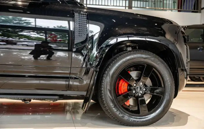 Land Rover Defender 2024 Model 110 3.0T P400 X-Dynamic HSE – фото 8