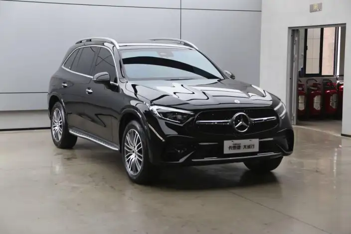 Mercedes-Benz GLC 2025 Model Facelift GLC 300 L 4MATIC Dynamic Model 5 seat – фото 3