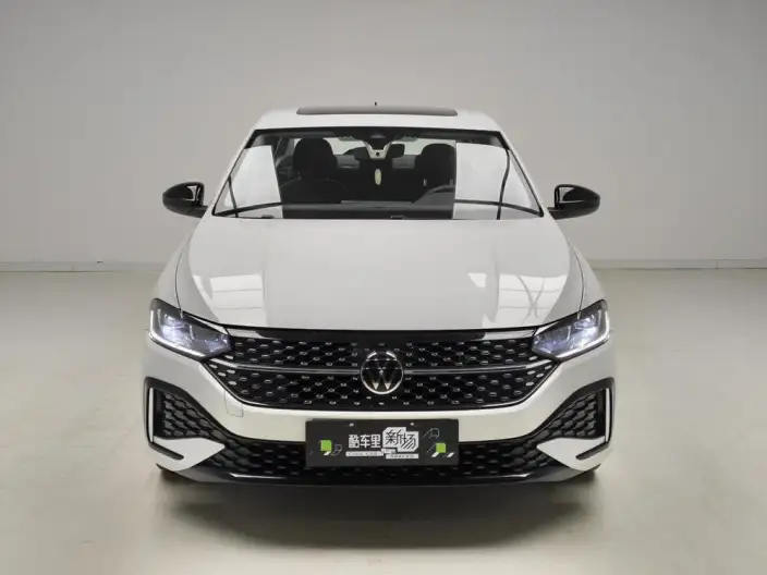 Volkswagen Lavida 2024 Model 300TSI DSG Starry Sky Manyi Edition