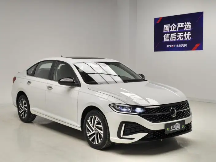 Volkswagen Lavida 2024 Model 300TSI DSG Starry Sky Manyi Edition