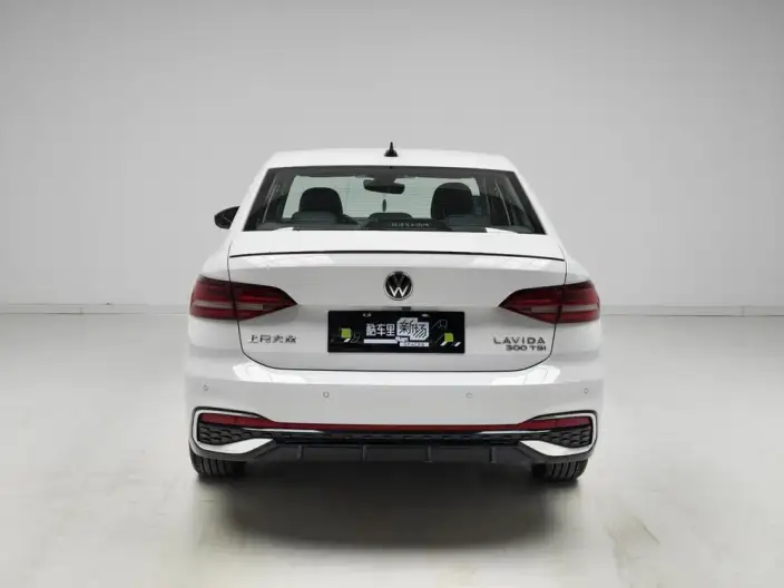 Volkswagen Lavida 2024 Model 300TSI DSG Starry Sky Manyi Edition – фото 6