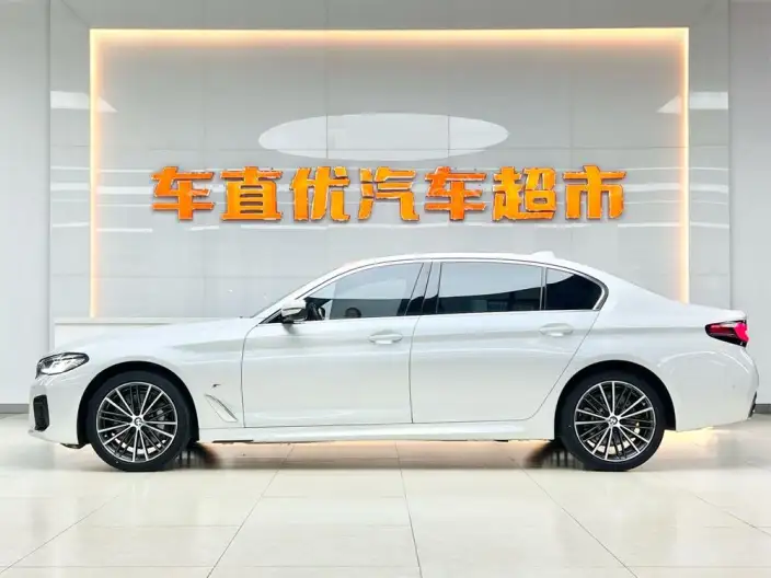 BMW 5 Series 2022 Model Facelift 530Li Leading Model M Sports Set – фото 3