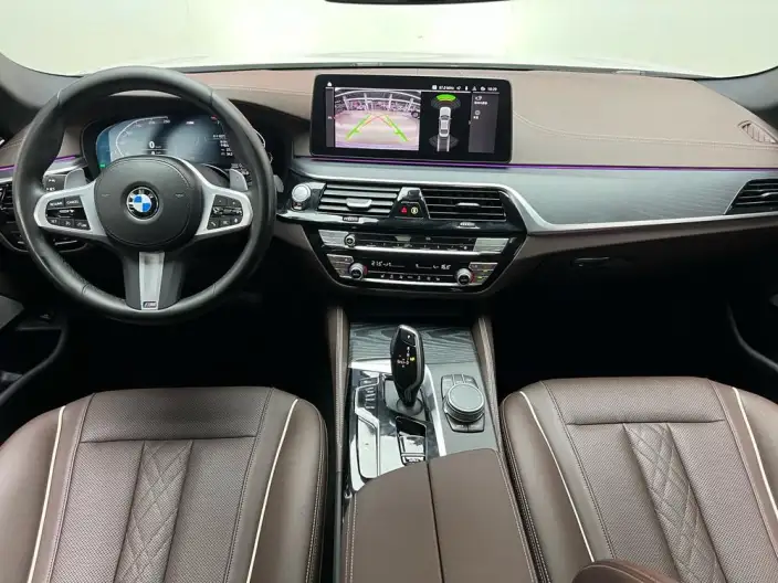 BMW 5 Series 2022 Model Facelift 530Li Leading Model M Sports Set – фото 9