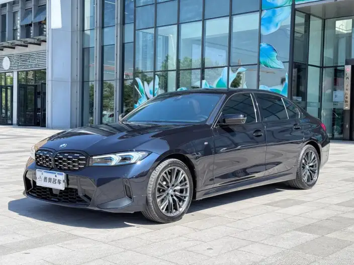 BMW 3 Series 2023 Model 330Li M Sports Night Set – фото 1