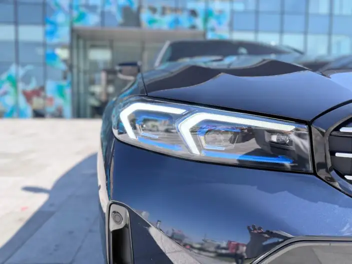 BMW 3 Series 2023 Model 330Li M Sports Night Set – фото 9