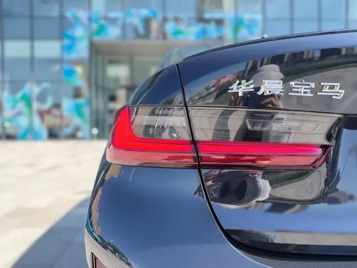 BMW 3 Series 2023 Model 330Li M Sports Night Set – фото 10