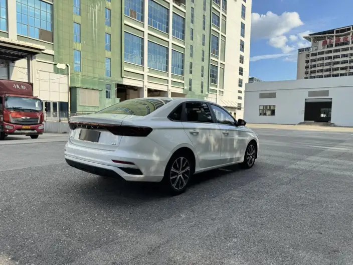 Geely Emgrand 2022 Model No. 4 Gen 1.5L CVT Flagship Model – фото 7