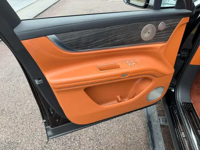 Aito M9 2024 Model Extended Range Ultra VI seat Edition – фото 6