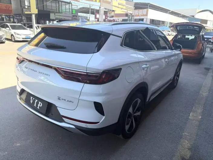BYD Song PLUS DM 2021 Model DM-i 110KM 2WD Flagship PLUS 5G Edition – фото 4