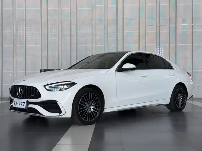 Mercedes-Benz C-Class 2022 Model C 260 L Sports Edition – фото 1