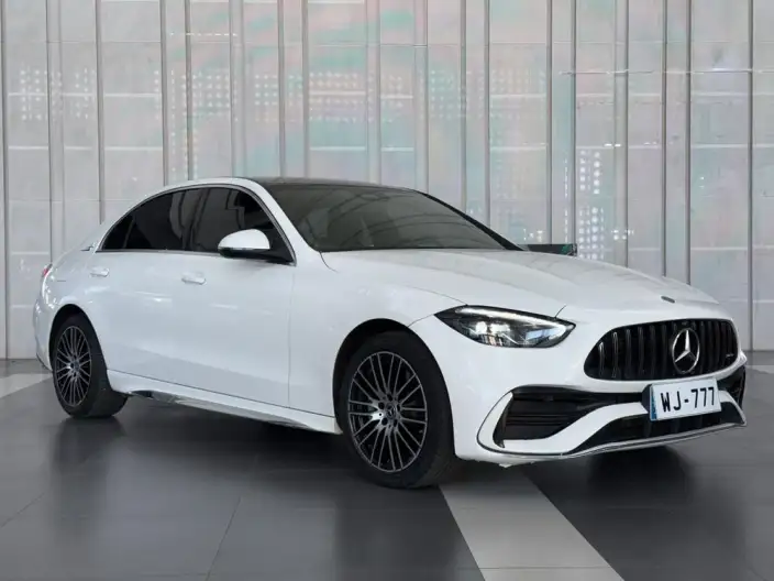 Mercedes-Benz C-Class 2022 Model C 260 L Sports Edition – фото 3