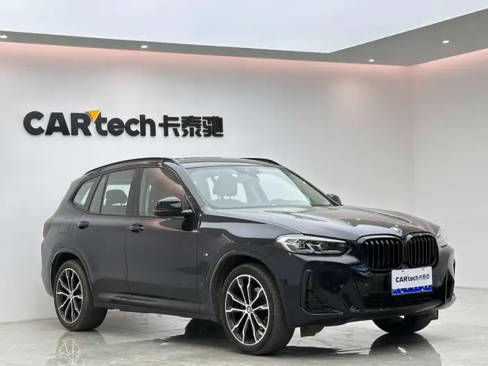 BMW X3 2022 Model xDrive30i Leading Model M Night Set – фото 3