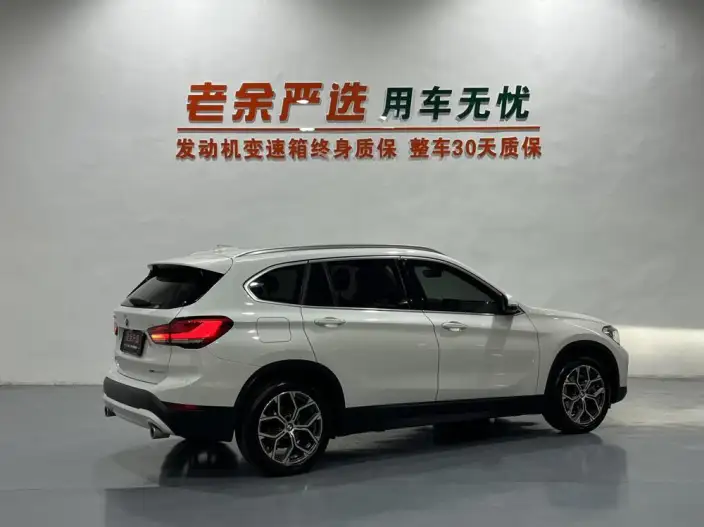 BMW X1 2022 Model sDrive25Li Leading Model – фото 6