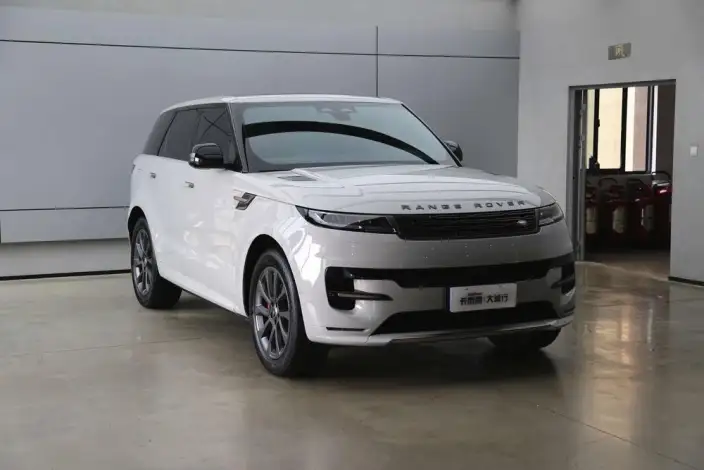 Range Rover Sport 2024 Model 400PS DYNAMIC SE