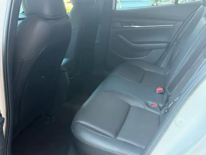 Mazda3 Axela 2021 Model 2.0L Automatic Zhi Ya Edition – фото 9