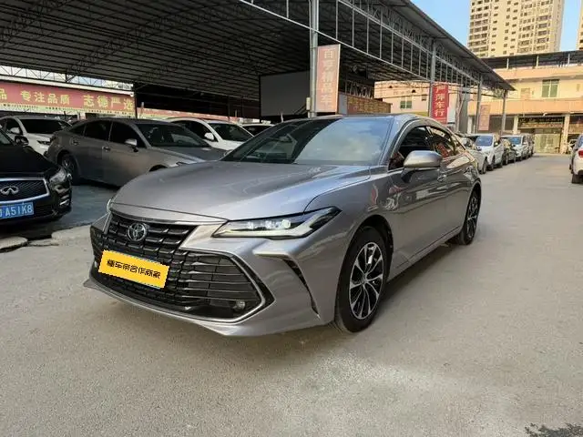 Toyota Avalon 2023 Model 2.0L CVT Deluxe Edition – фото 1