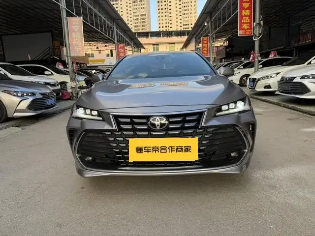 Toyota Avalon 2023 Model 2.0L CVT Deluxe Edition – фото 2