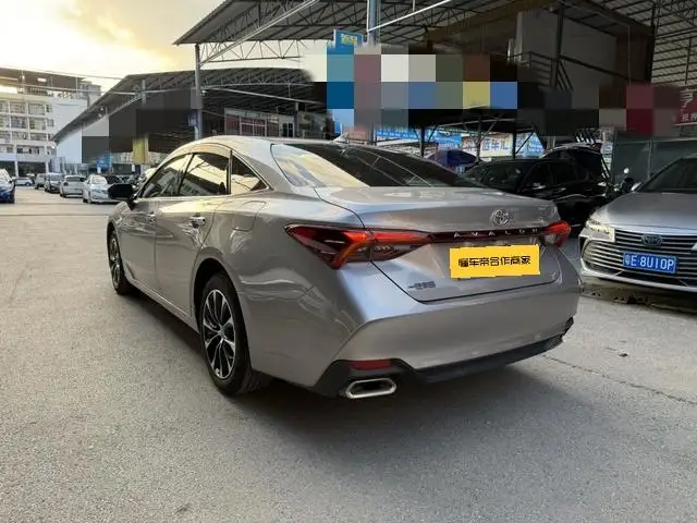 Toyota Avalon 2023 Model 2.0L CVT Deluxe Edition – фото 5