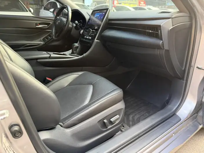 Toyota Avalon 2023 Model 2.0L CVT Deluxe Edition – фото 10
