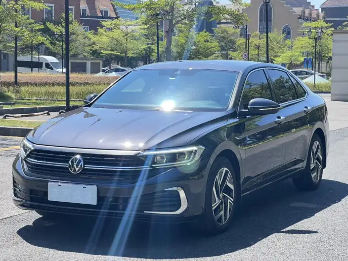 Volkswagen Sagitar 2023 Model 280TSI DSG Beyond Edition