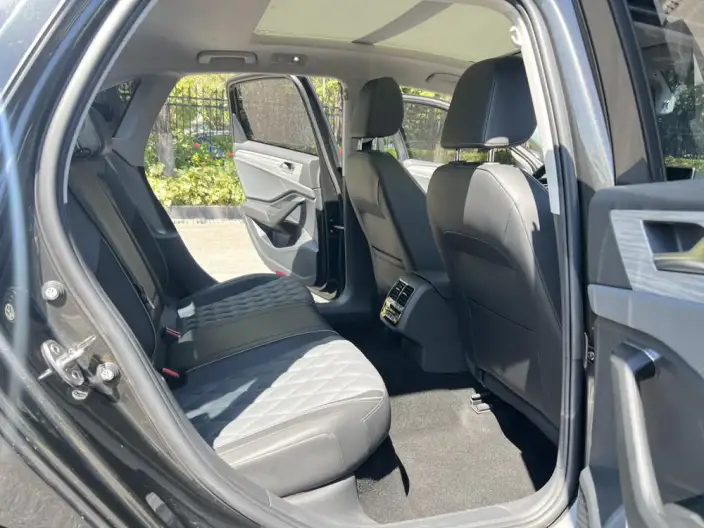 Volkswagen Sagitar 2023 Model 280TSI DSG Beyond Edition – фото 9