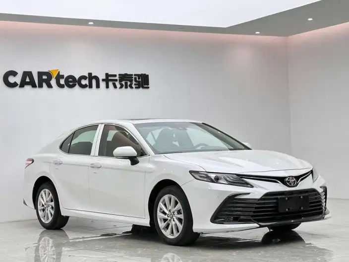 Toyota Camry 2021 Model 2.0G Deluxe Edition – фото 3