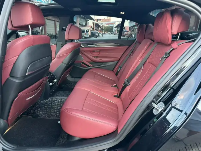 BMW 5 Series 2022 Model Facelift 530Li Exclusive Model M Sports Set – фото 8