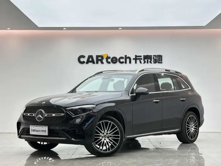 Mercedes-Benz GLC 2024 Model GLC 300 L 4MATIC Luxury Model 5 seat – фото 1