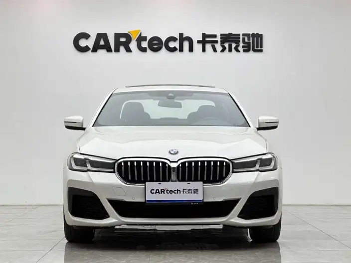 BMW 5 Series 2022 Model Facelift II 530Li Exclusive Model M Sports Set – фото 2