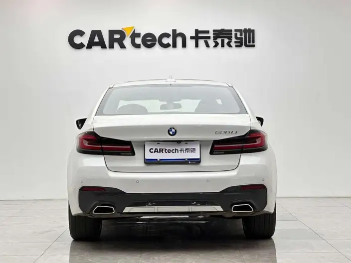 BMW 5 Series 2022 Model Facelift II 530Li Exclusive Model M Sports Set – фото 6