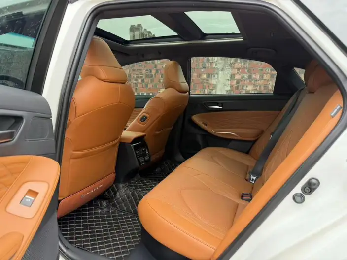 Toyota Avalon 2022 Model Hybrid 2.5L XLE Premium Edition – фото 8