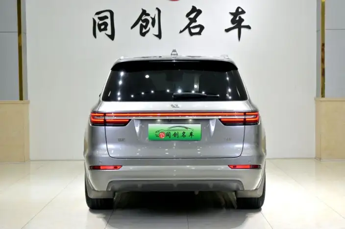 Li Auto ONE 2021 Model Extended Range 6 seat Edition – фото 6