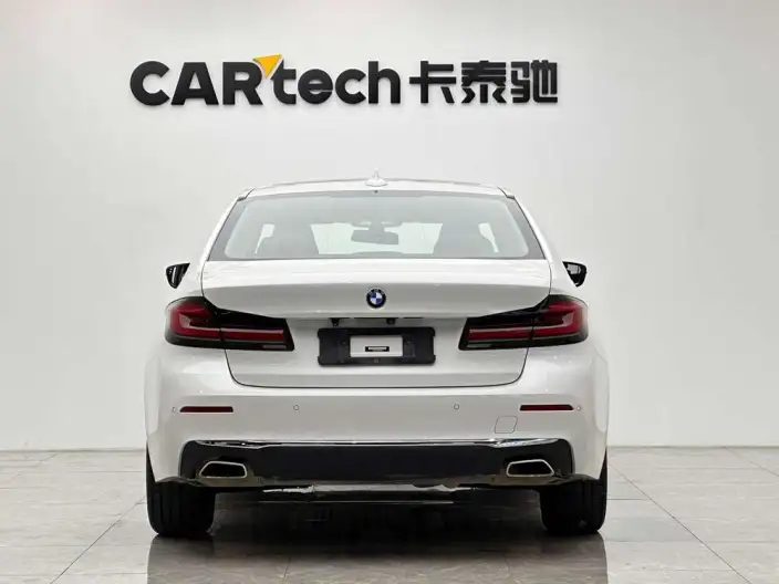 BMW 5 Series 2022 Model Facelift II 530Li Leading Model Luxury Set – фото 6