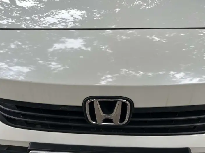 Honda Civic 2022 Model 240TURBO CVT Combustion Edition – фото 9