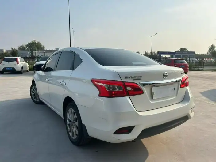 Nissan Sylphy 2022 Model Classic 1.6 XL CVT Deluxe Edition