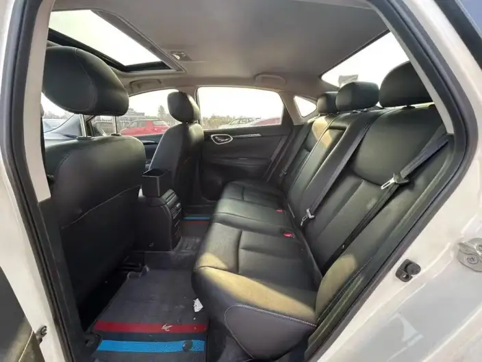 Nissan Sylphy 2022 Model Classic 1.6 XL CVT Deluxe Edition – фото 9