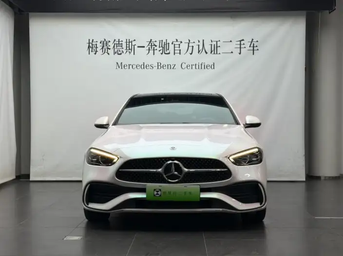 Mercedes-Benz C-Class PHEV 2023 Model Facelift C 350 eL – фото 2