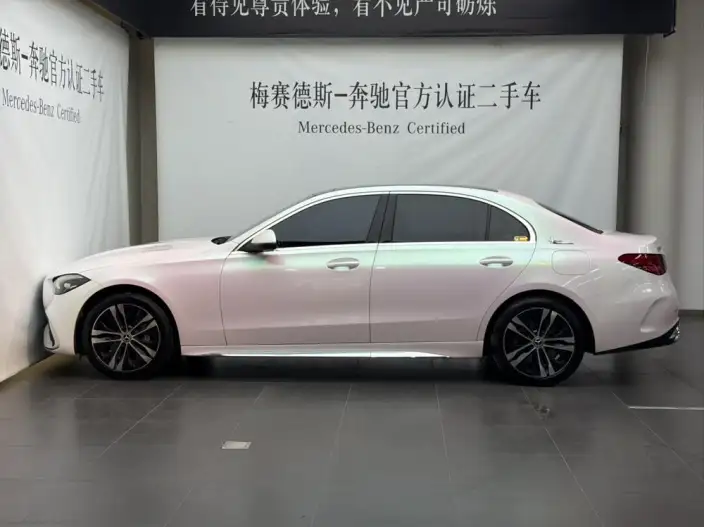 Mercedes-Benz C-Class PHEV 2023 Model Facelift C 350 eL – фото 3