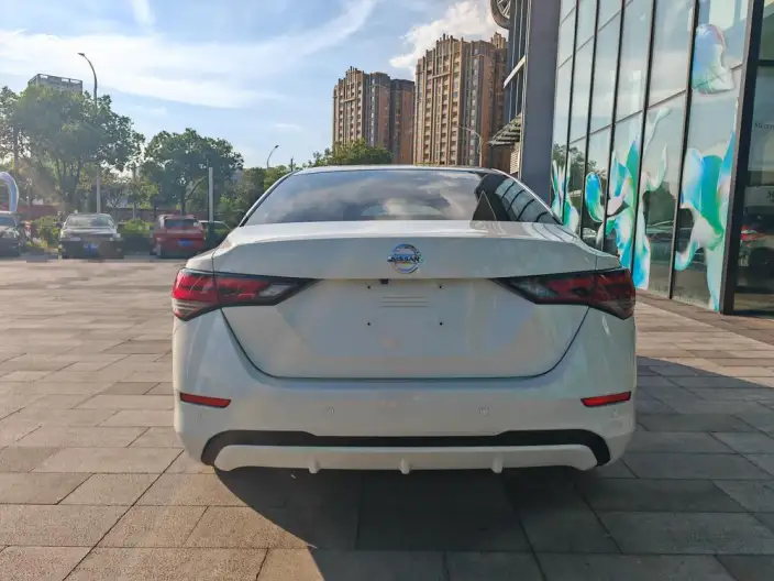 Nissan Sylphy 2022 Model 1.6L XL CVT Yuexiang Edition – фото 6