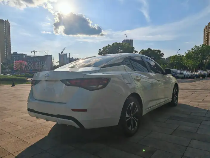 Nissan Sylphy 2022 Model 1.6L XL CVT Yuexiang Edition – фото 7