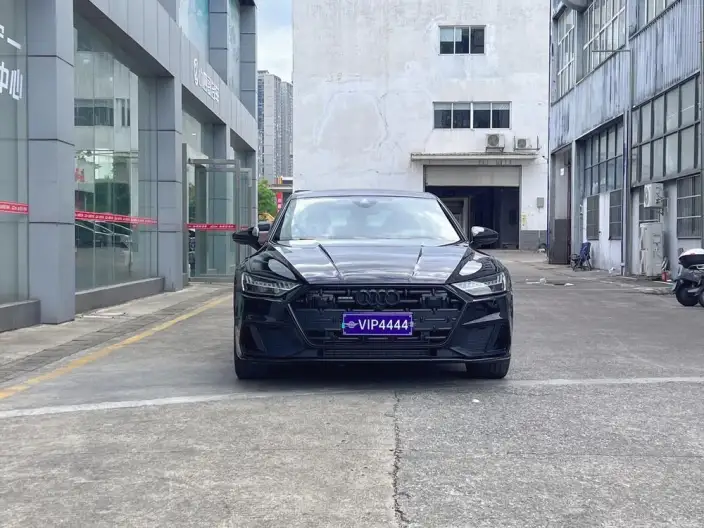 Audi A7 L 2023 Model 45 TFSI quattro S-line Black Samurai Edition – фото 2