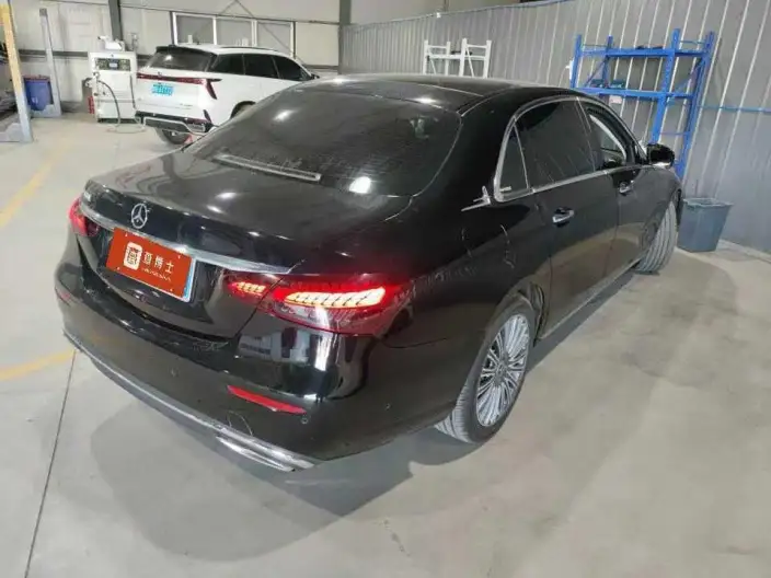 Mercedes-Benz E-Class 2022 Model Facelift E 300 L Luxury Model sedan – фото 4