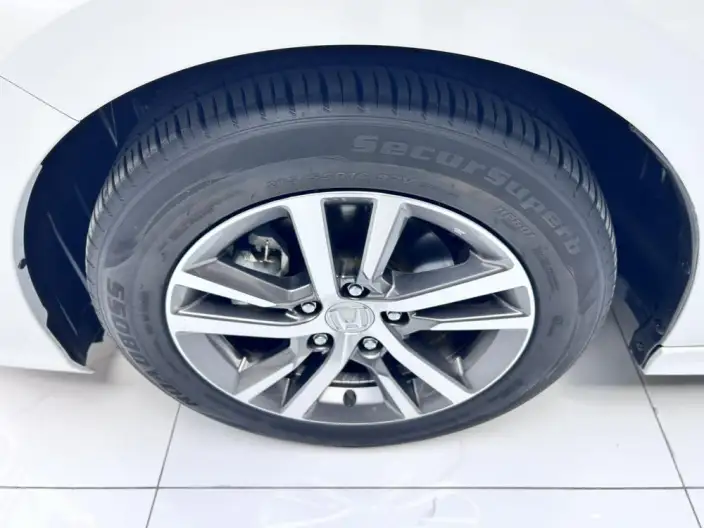 Honda Civic 2022 Model 240TURBO CVT Dynamic Edition – фото 10